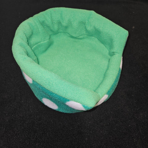 Cuddle Cups - Fleece (Green Spots)