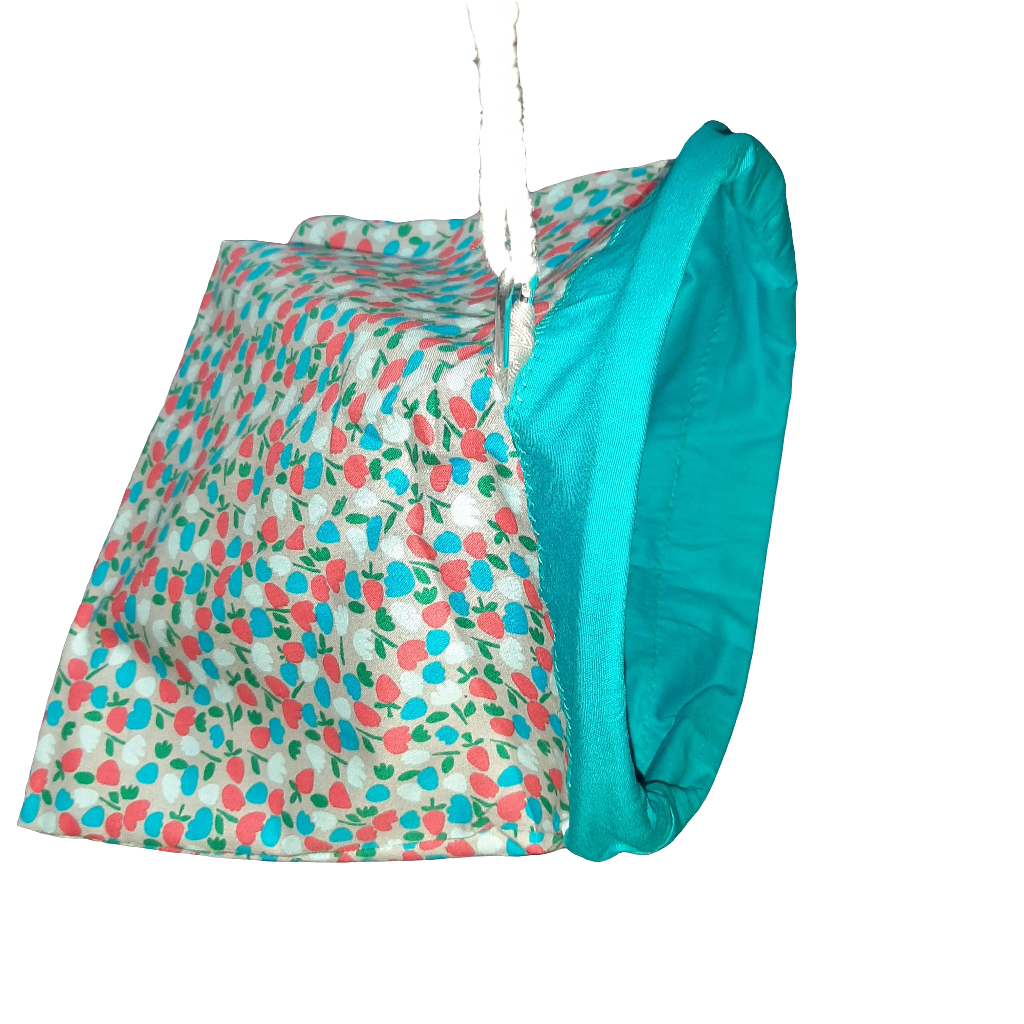 Cuddle Sack - Cotton (Tulips) – Grinny Pigs Homemade Accessories