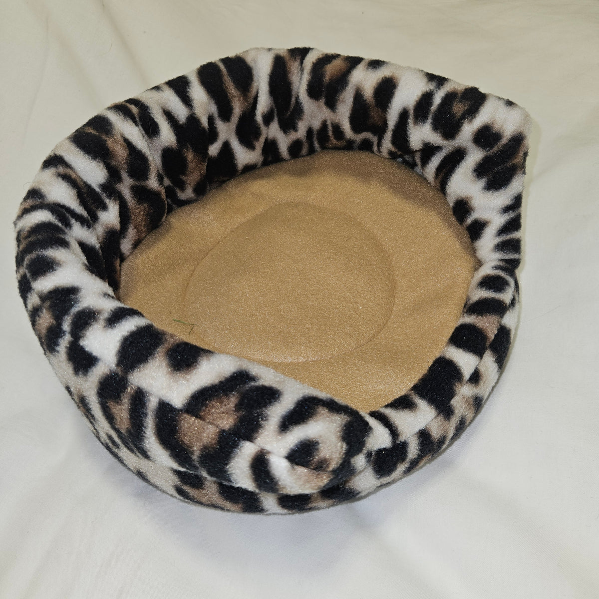 Cuddle Cups - Fleece (Leopard)